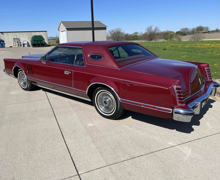 1979 Lincoln Continental Mark V - Image 4 of 31