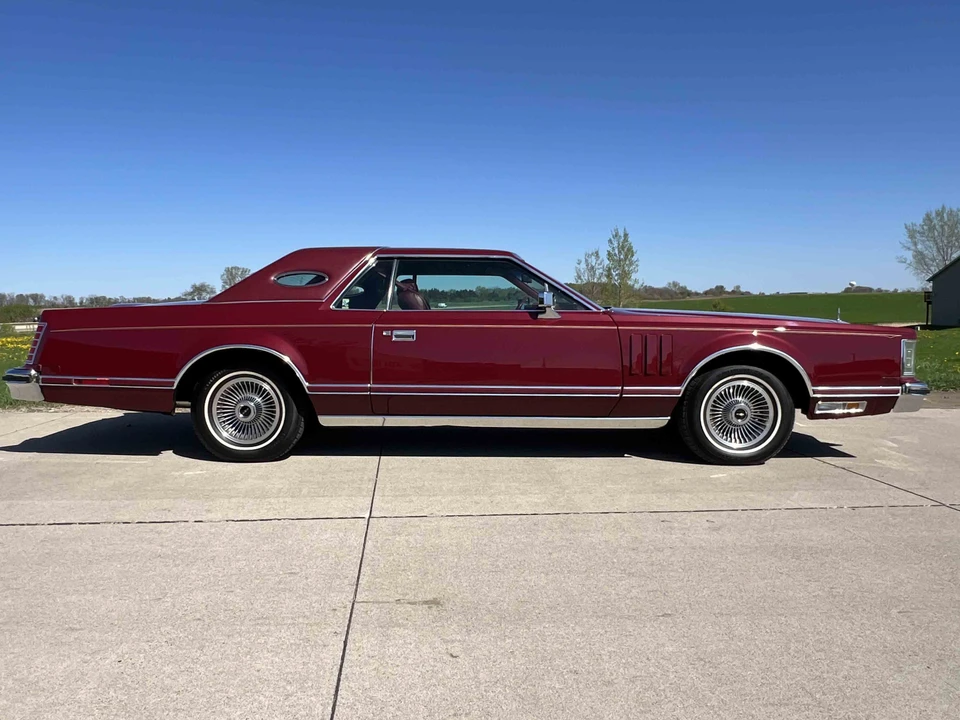 1979 Lincoln Continental Mark V - Image 7 of 31