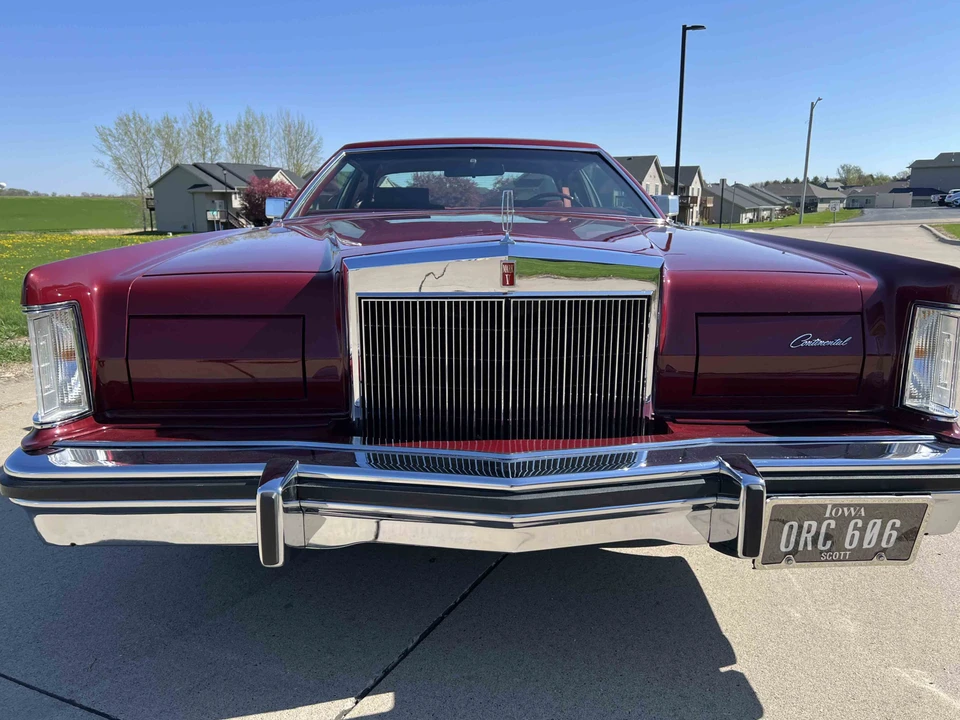 1979 Lincoln Continental Mark V - Image 12 of 31