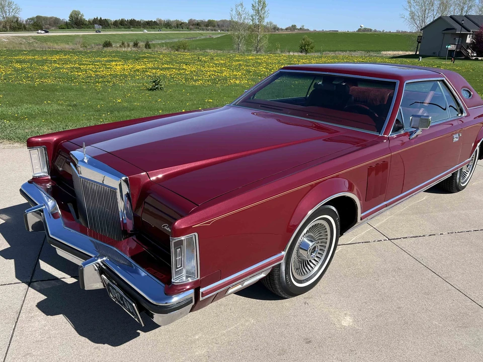 1979 Lincoln Continental Mark V - Image 15 of 31