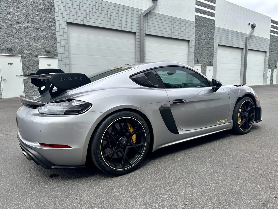 2024 Porsche 718 Cayman GT4 RS - Image 17 of 31