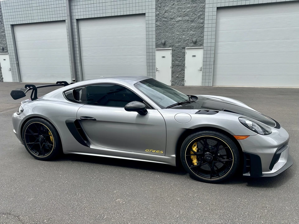 2024 Porsche 718 Cayman GT4 RS - Image 21 of 31