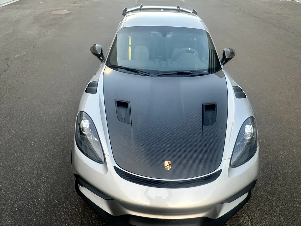 2024 Porsche 718 Cayman GT4 RS - Image 28 of 31