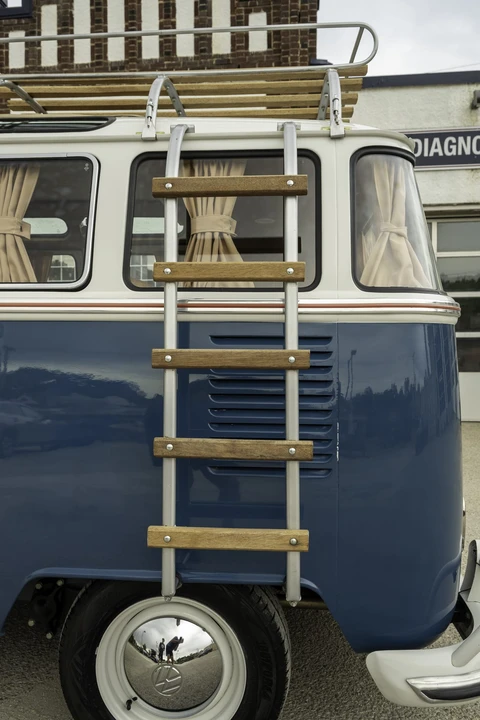 1975 Volkswagen Split-Window Bus - Image 20 of 31