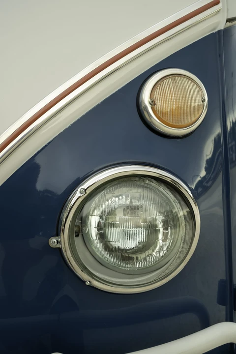 1975 Volkswagen Split-Window Bus - Image 16 of 31