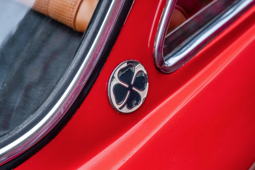 1966 Alfa Romeo Giulia Sprint GT Veloce - Image 24 of 31