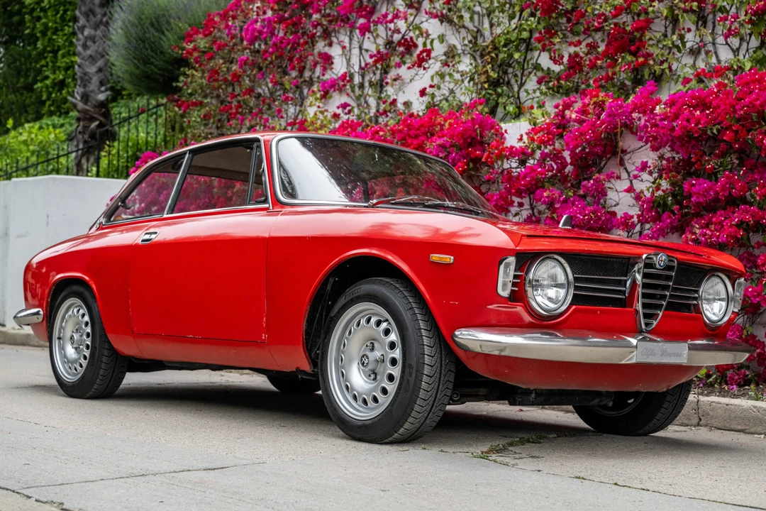1966 Alfa Romeo Giulia Sprint GT Veloce - Image 7 of 31