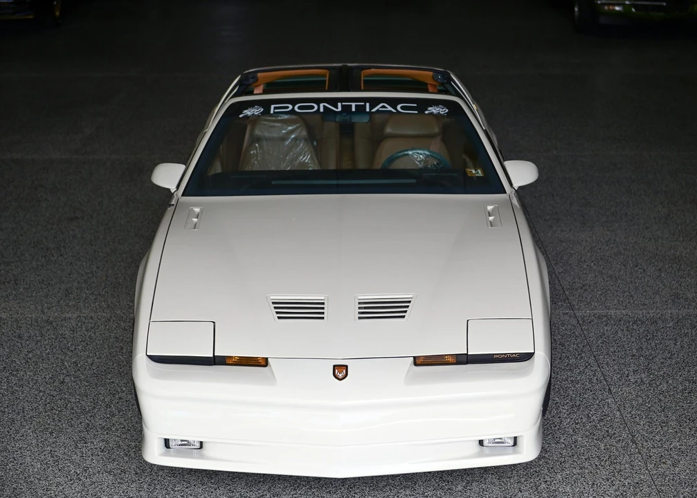 1989 Pontiac Firebird Trans Am 3rd Gen - Image 29 of 31