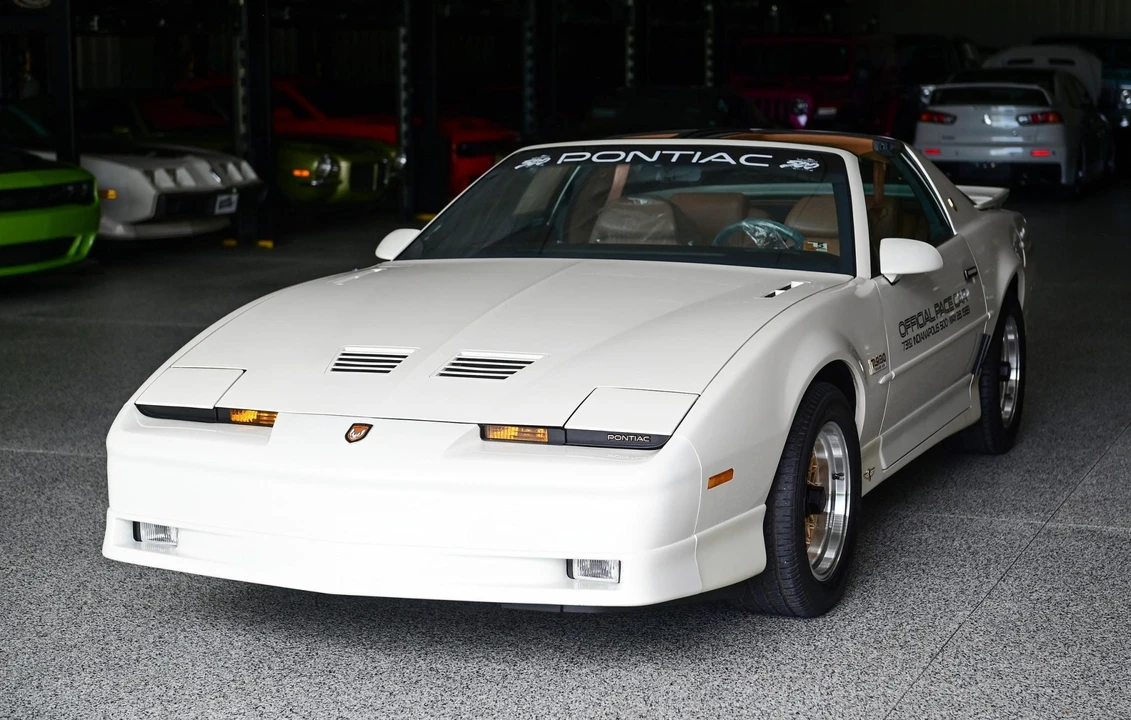 1989 Pontiac Firebird Trans Am 3rd Gen - Image 31 of 31