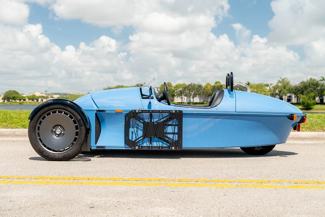 2023 Morgan Super 3 - Image 4 of 31