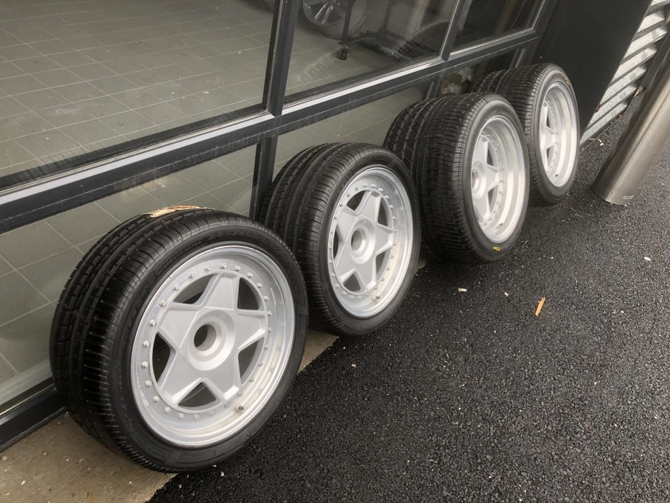 Parts & Memorabilia Speedline Wheels - Image 10 of 31