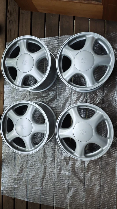 Parts & Memorabilia Other Wheels - Image 3 of 31