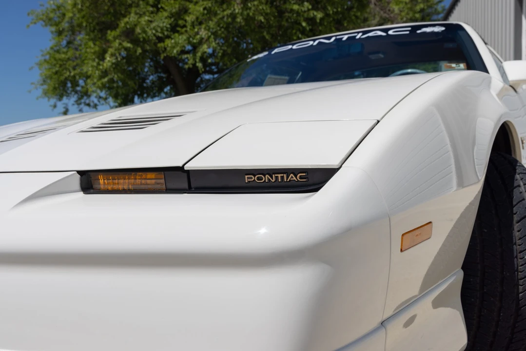 1989 Pontiac Firebird Trans Am 3rd Gen - Image 29 of 31