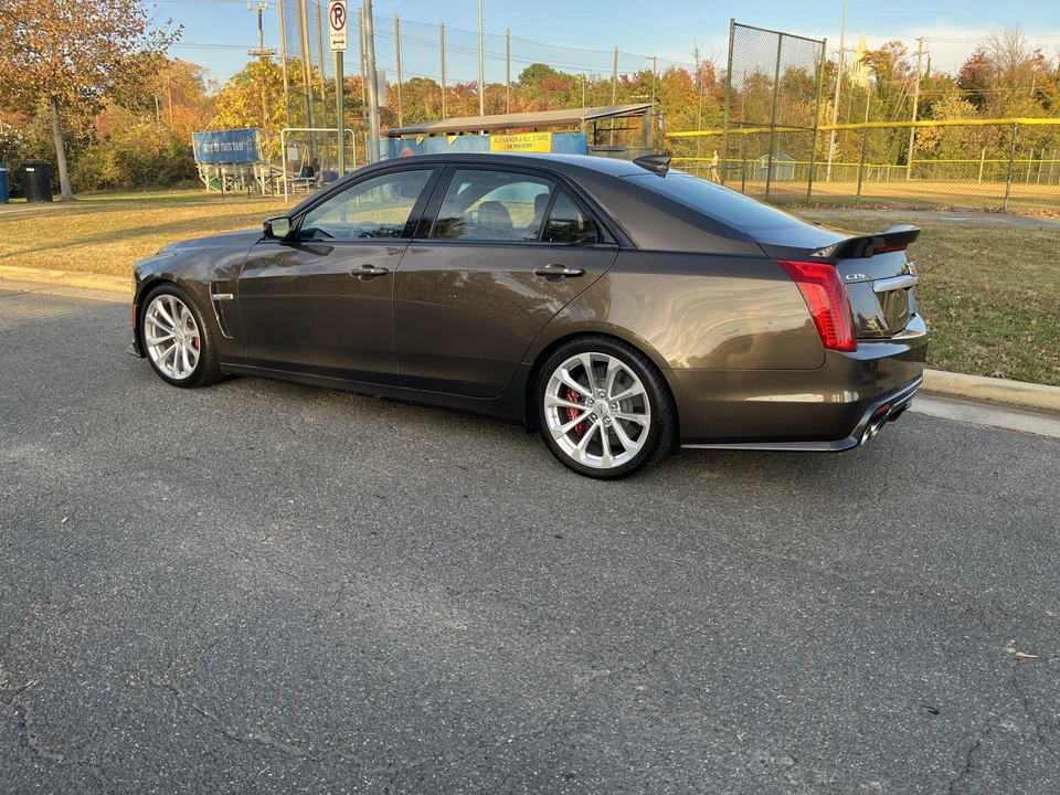 2019 Cadillac CTS-V 3rd Gen - Image 24 of 31