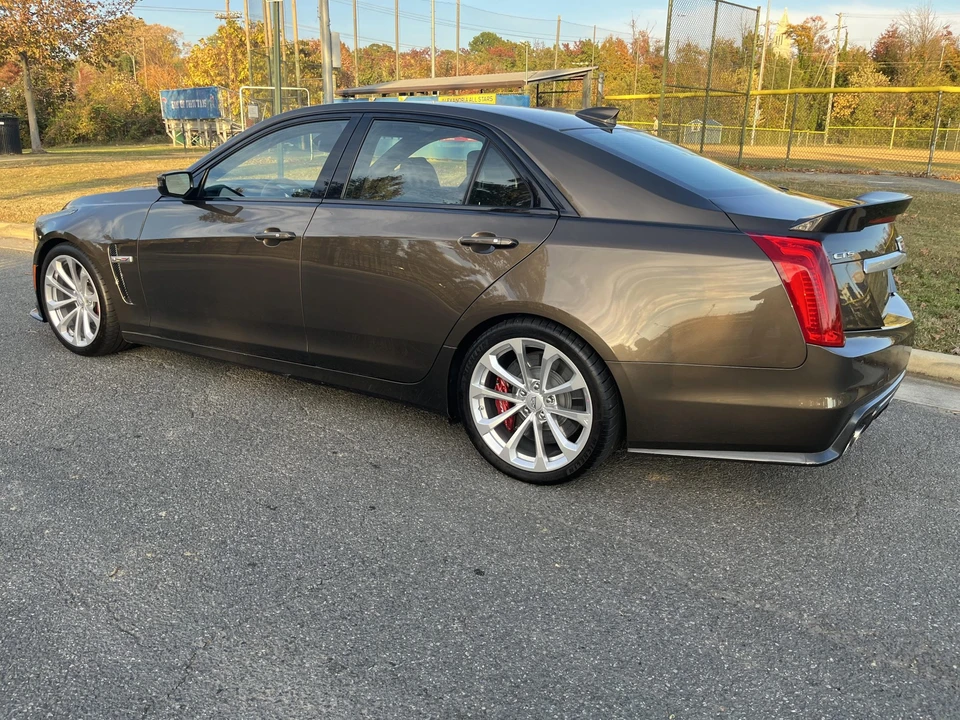 2019 Cadillac CTS-V 3rd Gen - Image 23 of 31