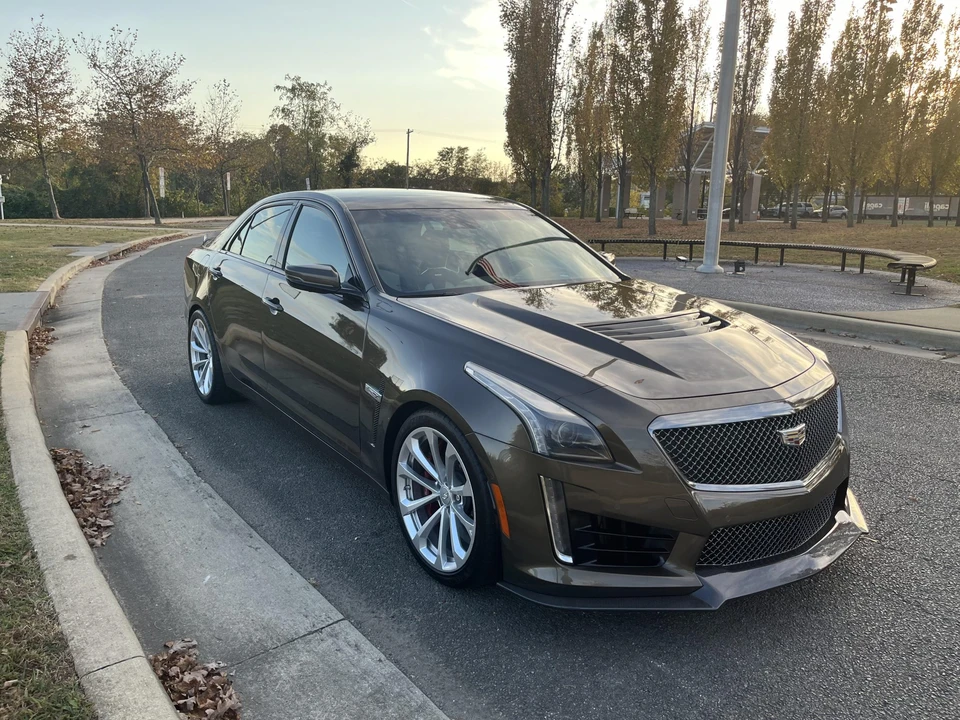 2019 Cadillac CTS-V 3rd Gen - Image 8 of 31