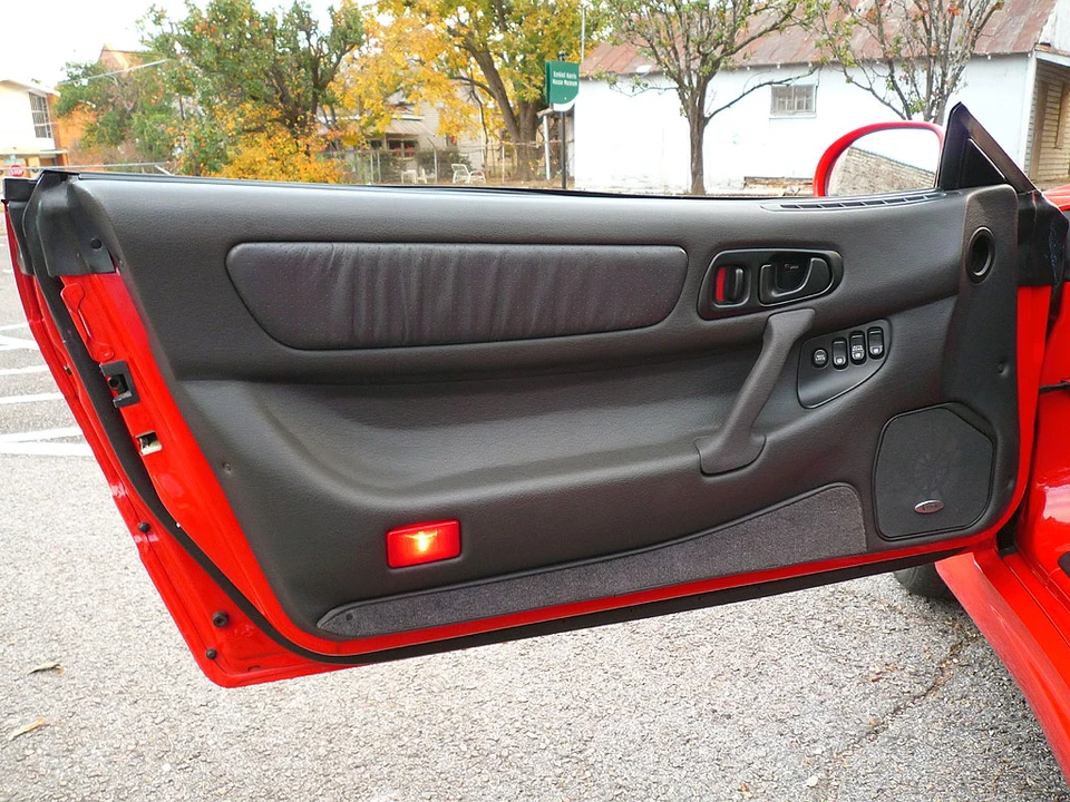 1995 Mitsubishi 3000GT Series 2 - Image 31 of 31