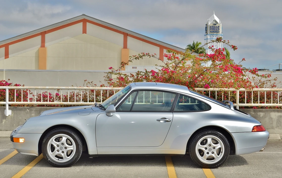 1995 Porsche 993 Carrera - Image 5 of 31