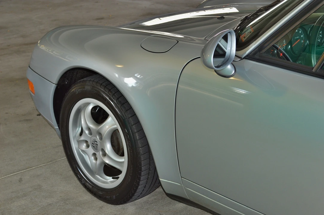 1995 Porsche 993 Carrera - Image 24 of 31