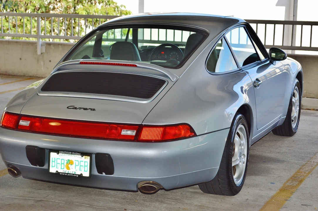 1995 Porsche 993 Carrera - Image 15 of 31