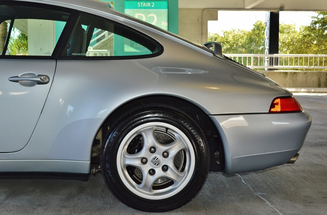 1995 Porsche 993 Carrera - Image 26 of 31