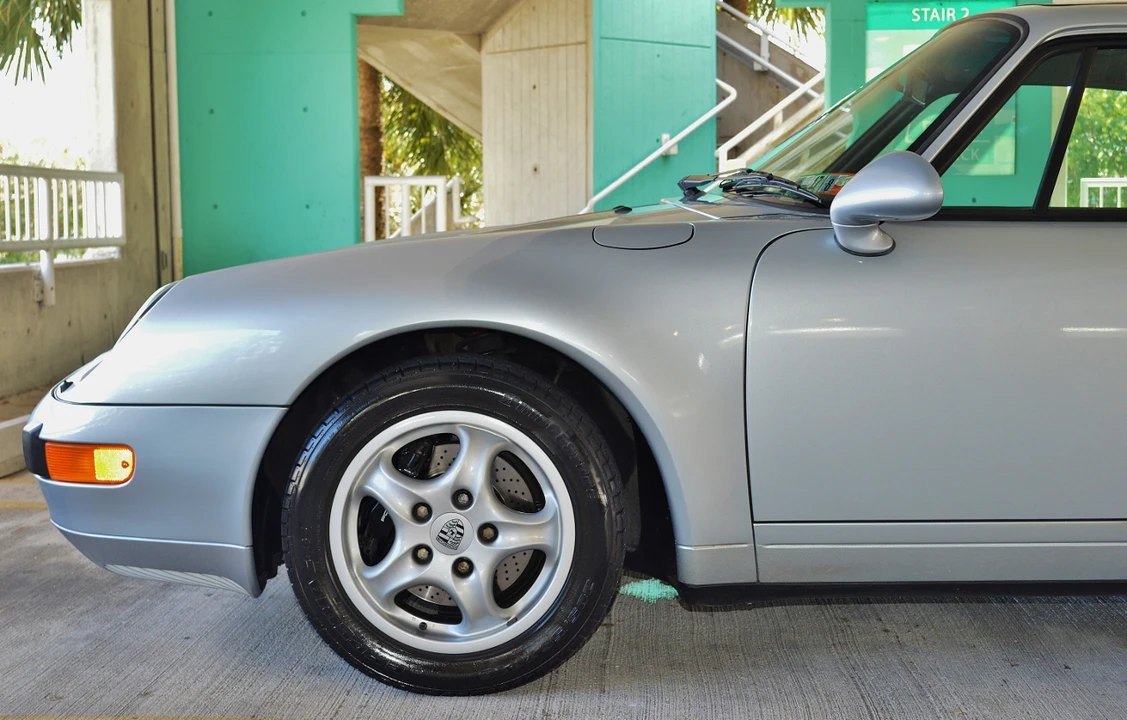 1995 Porsche 993 Carrera - Image 25 of 31