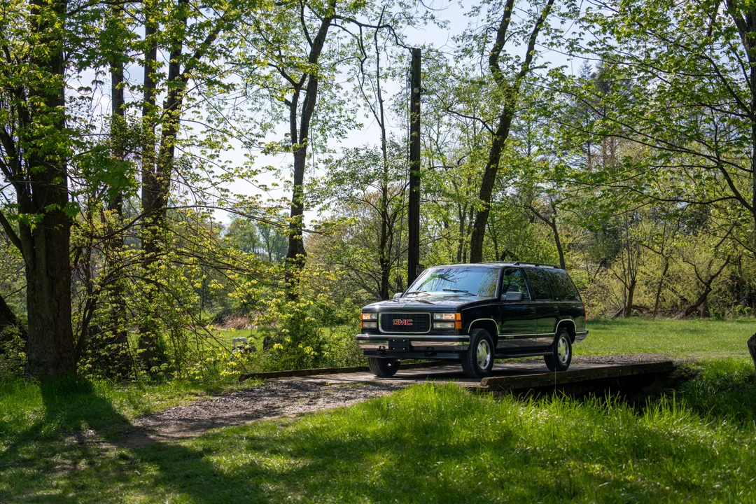 1999 GMC Yukon 1st Gen - Image 4 of 31