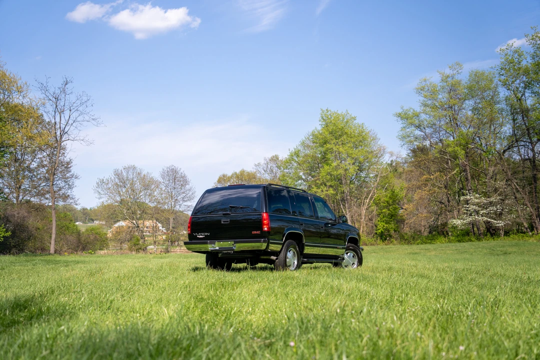 1999 GMC Yukon 1st Gen - Image 11 of 31