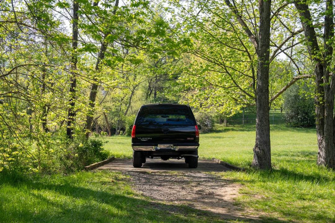 1999 GMC Yukon 1st Gen - Image 12 of 31