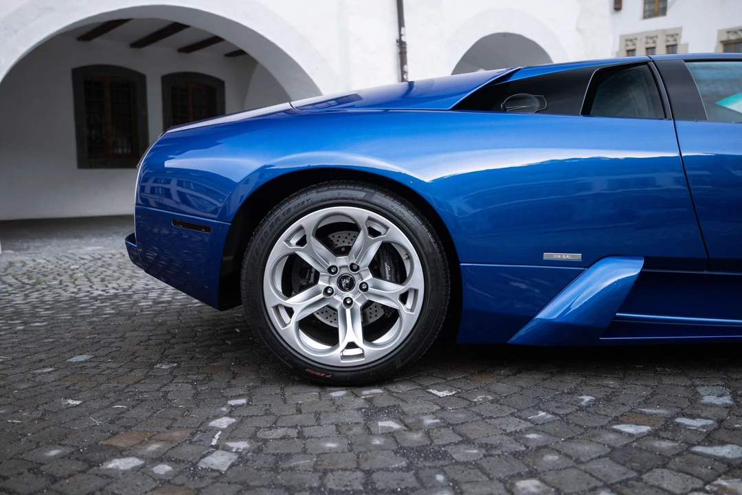 2002 Lamborghini Murcielago - Image 18 of 31