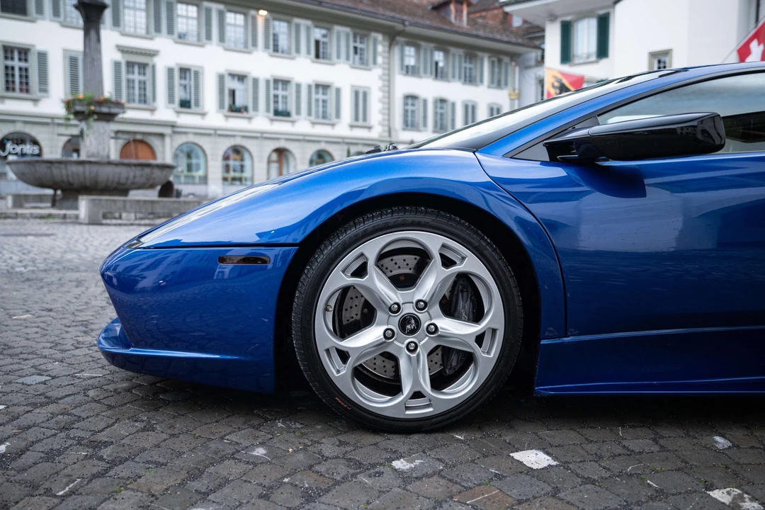 2002 Lamborghini Murcielago - Image 16 of 31