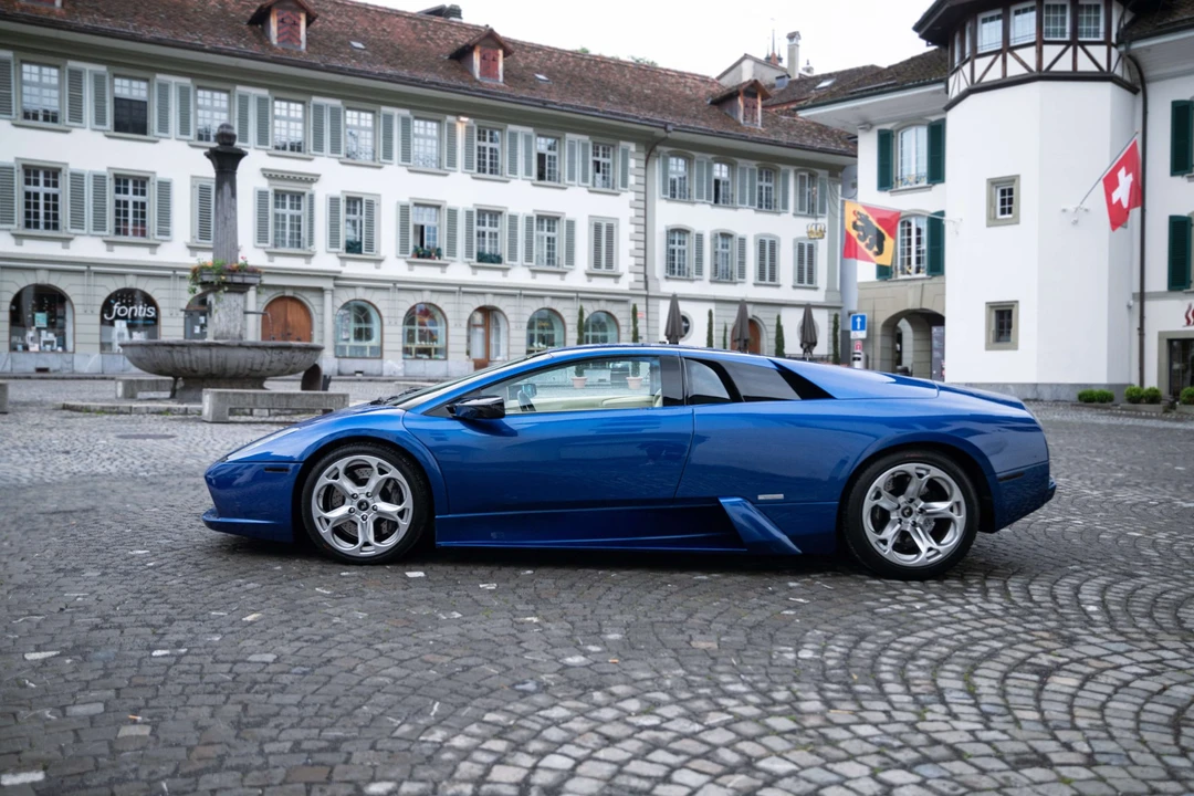 2002 Lamborghini Murcielago - Image 11 of 31