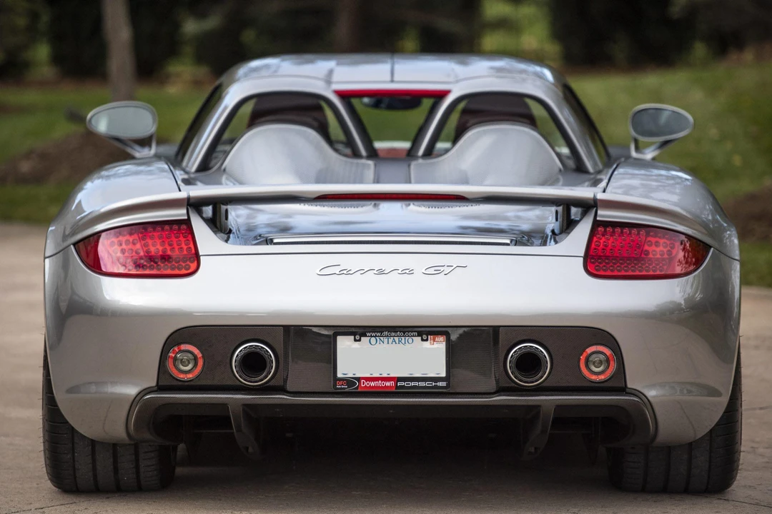 2005 Porsche Carrera GT - Image 10 of 31