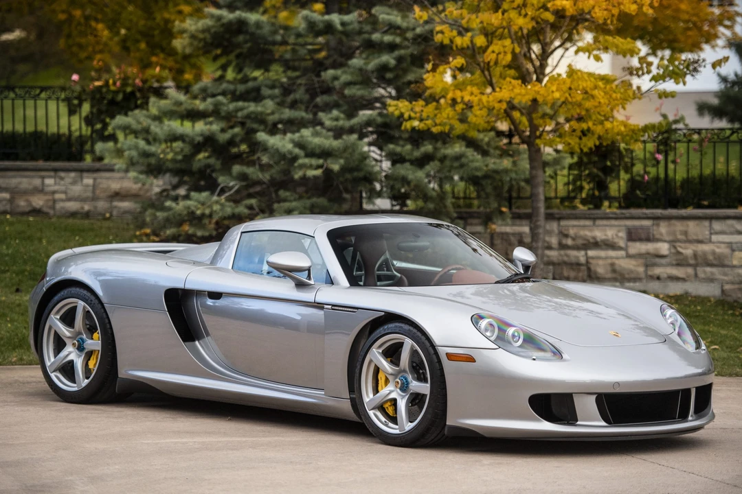 2005 Porsche Carrera GT - Image 18 of 31