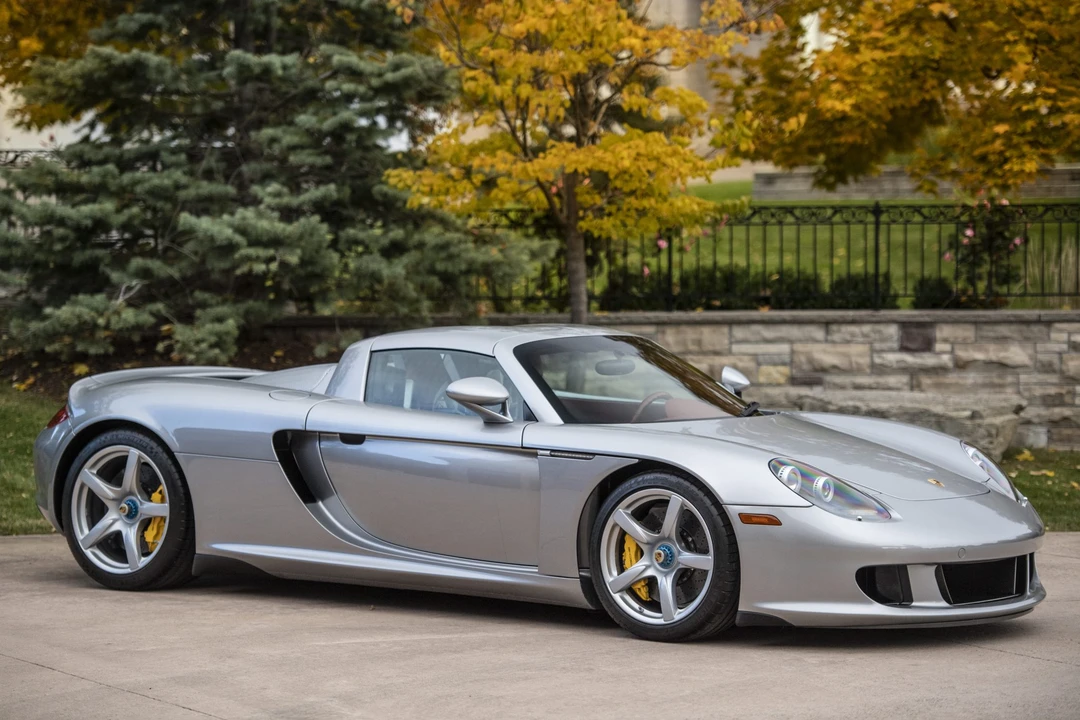 2005 Porsche Carrera GT - Image 16 of 31