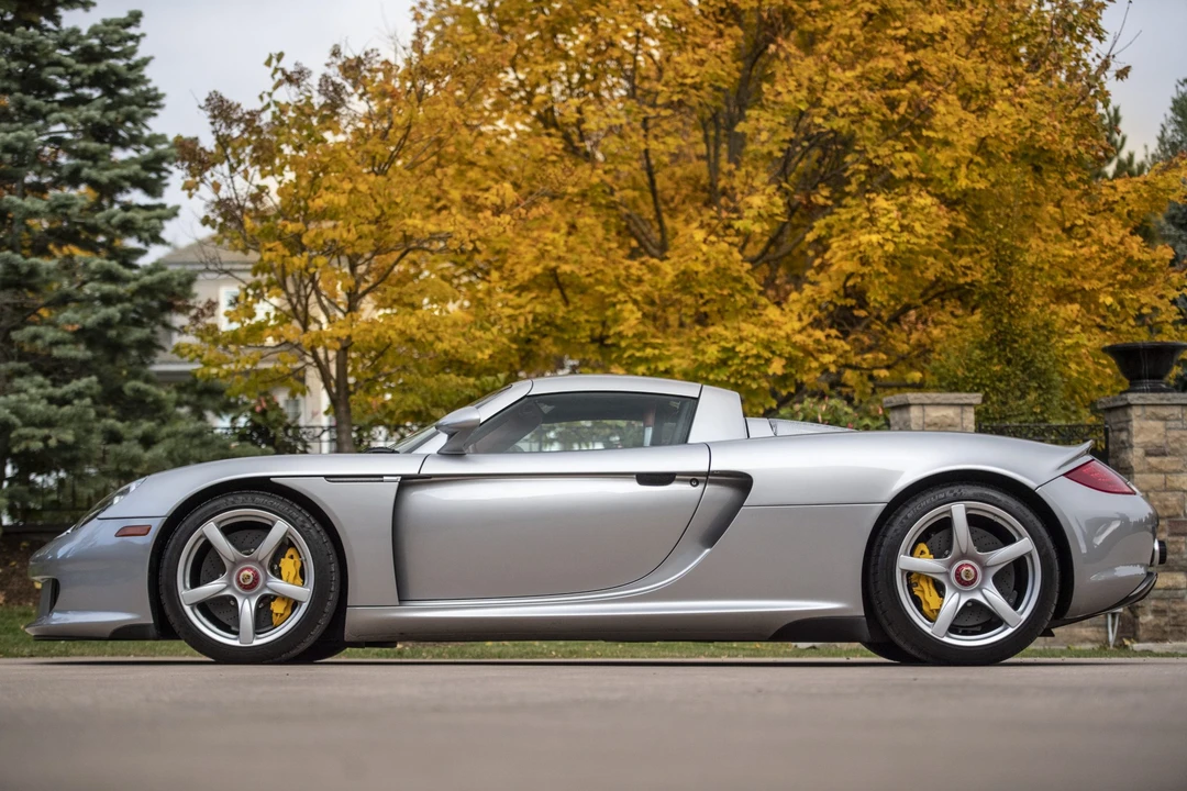 2005 Porsche Carrera GT - Image 2 of 31