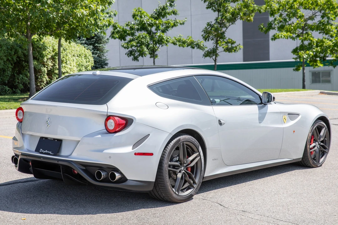 2015 Ferrari FF - Image 4 of 31