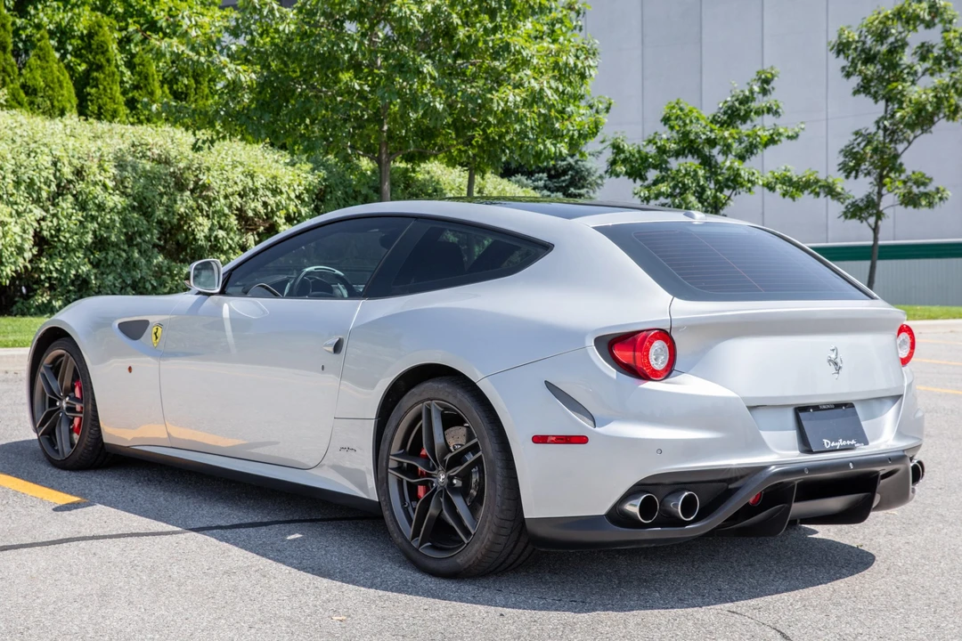 2015 Ferrari FF - Image 7 of 31