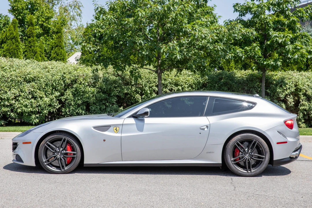 2015 Ferrari FF - Image 8 of 31