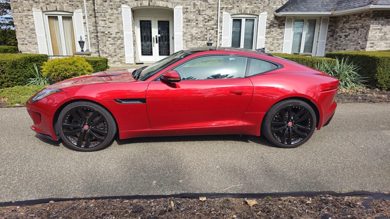 2016 Jaguar F-Type 1st Gen - Image 8 of 31