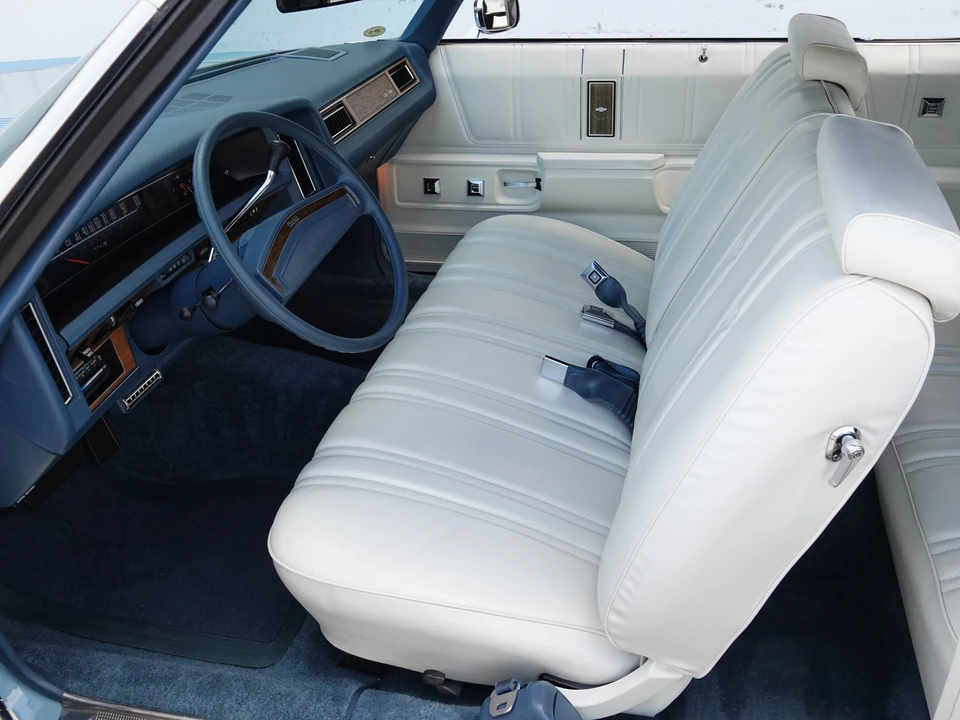 1975 Chevrolet Caprice - Image 25 of 31