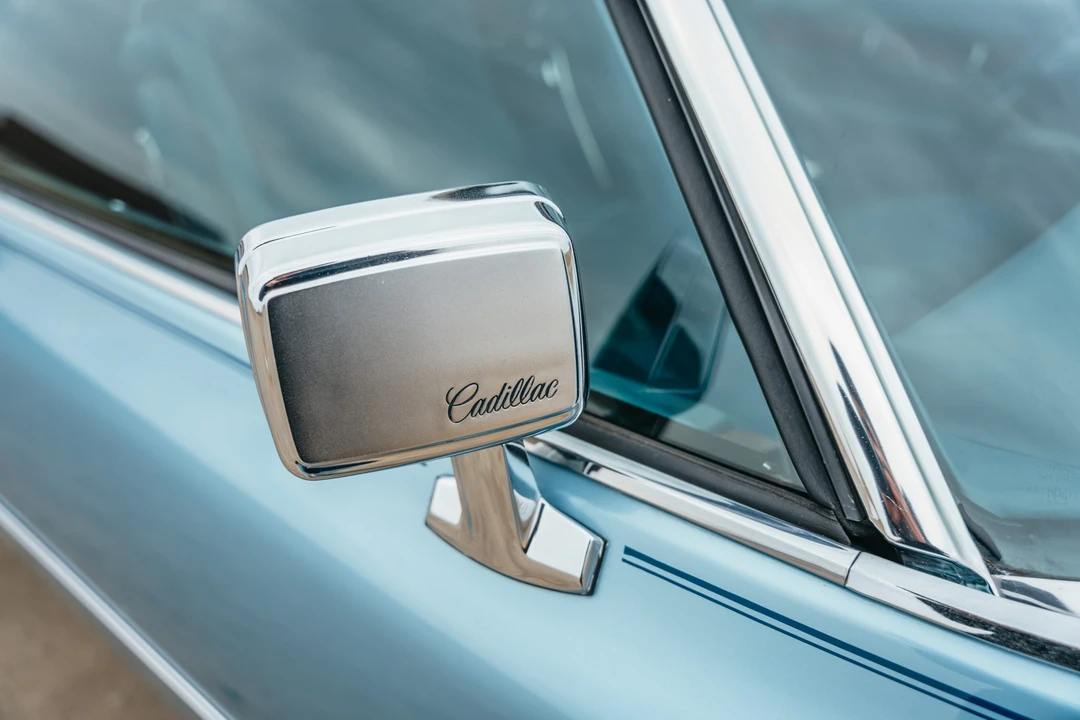 1976 Cadillac DeVille 4th Gen - Image 16 of 31