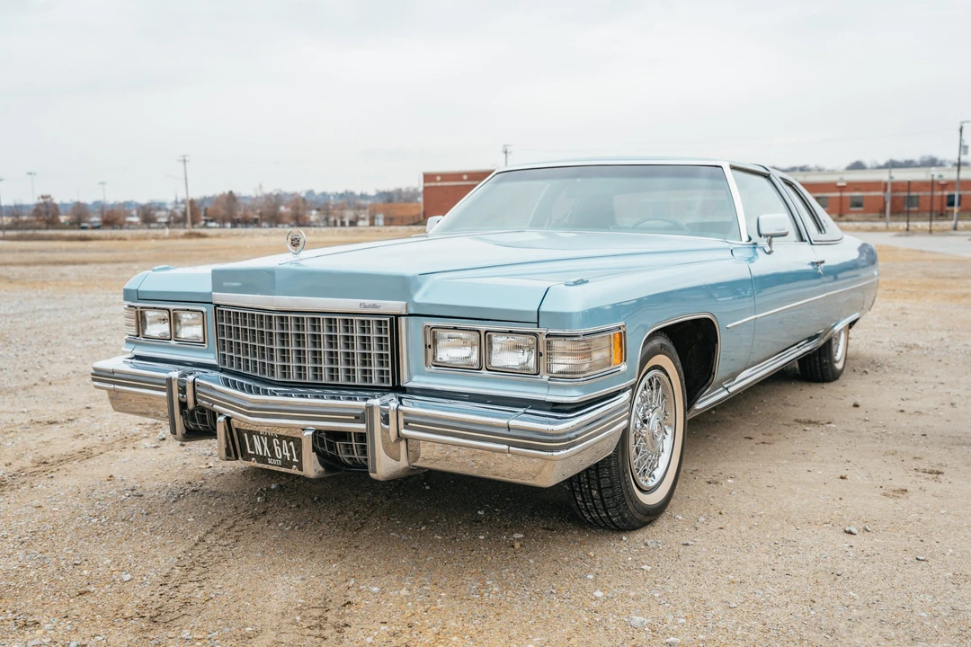 1976 Cadillac DeVille 4th Gen - Image 2 of 31