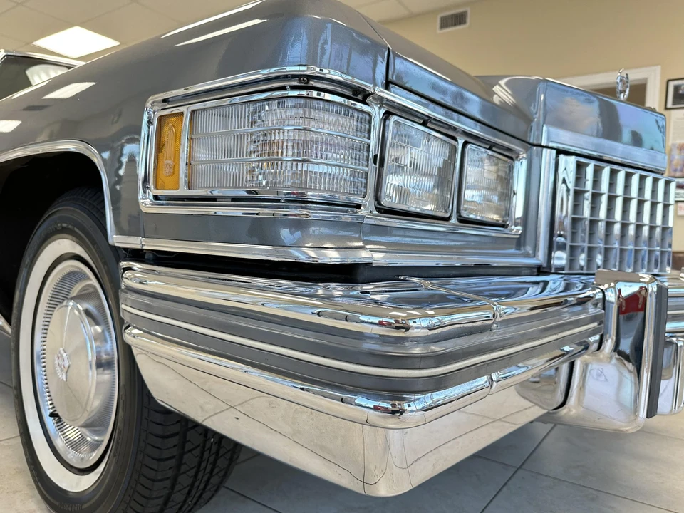1976 Cadillac DeVille 4th Gen - Image 26 of 31