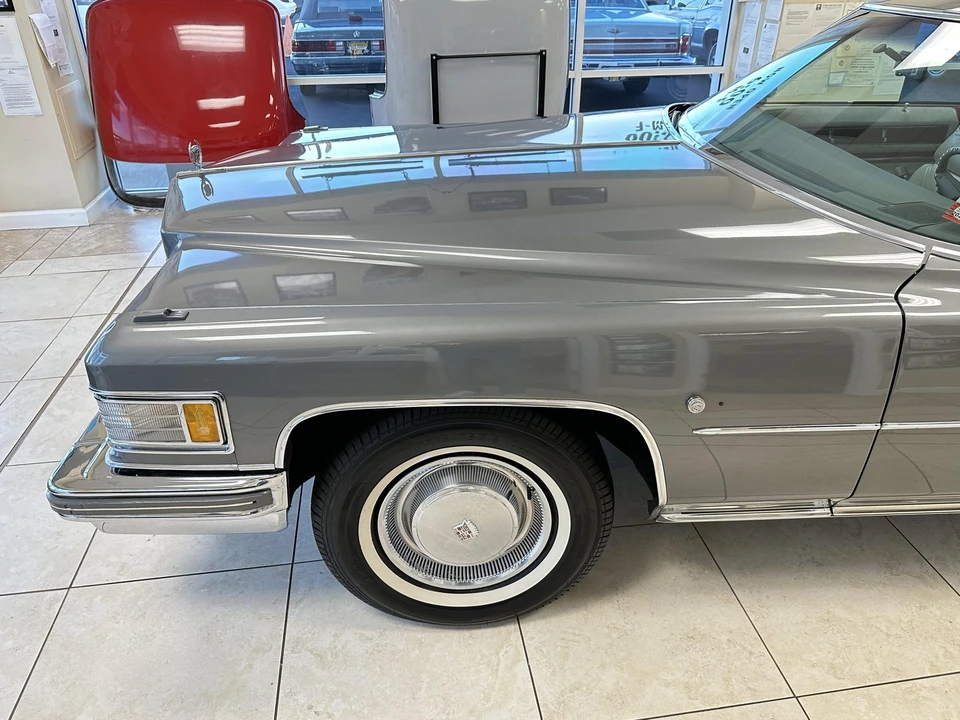 1976 Cadillac DeVille 4th Gen - Image 22 of 31