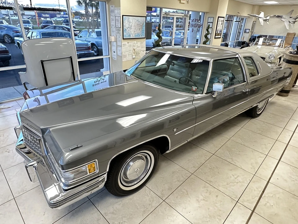 1976 Cadillac DeVille 4th Gen - Image 3 of 31