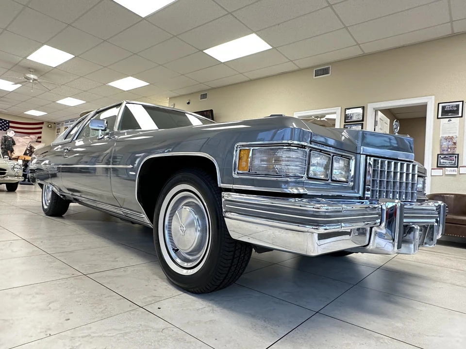 1976 Cadillac DeVille 4th Gen - Image 10 of 31