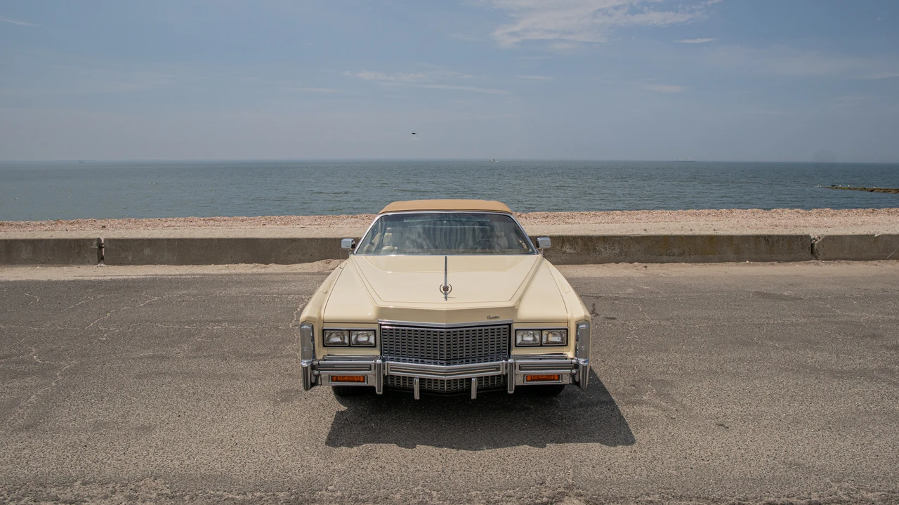 1976 Cadillac Eldorado 9th Gen - Image 17 of 31