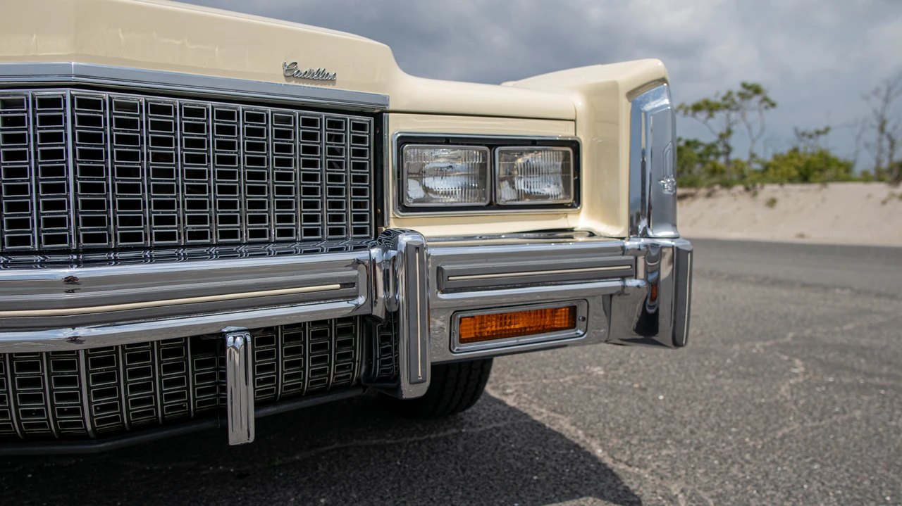 1976 Cadillac Eldorado 9th Gen - Image 28 of 31