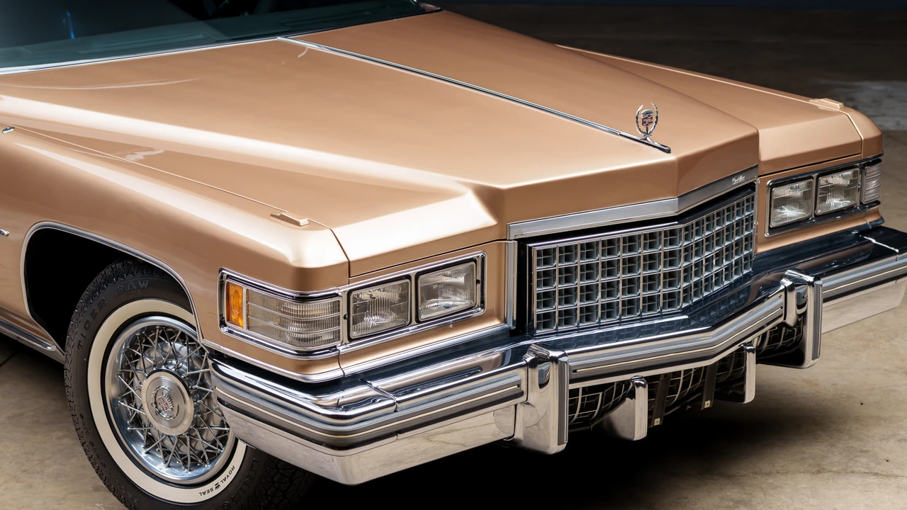 1976 Cadillac Sixty Special - Image 13 of 31